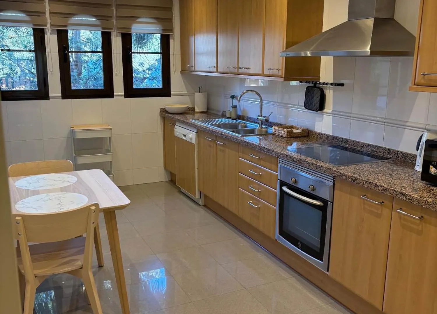 Modern 2 Bedroom Apartment - Hacienda Del Sol Estepona