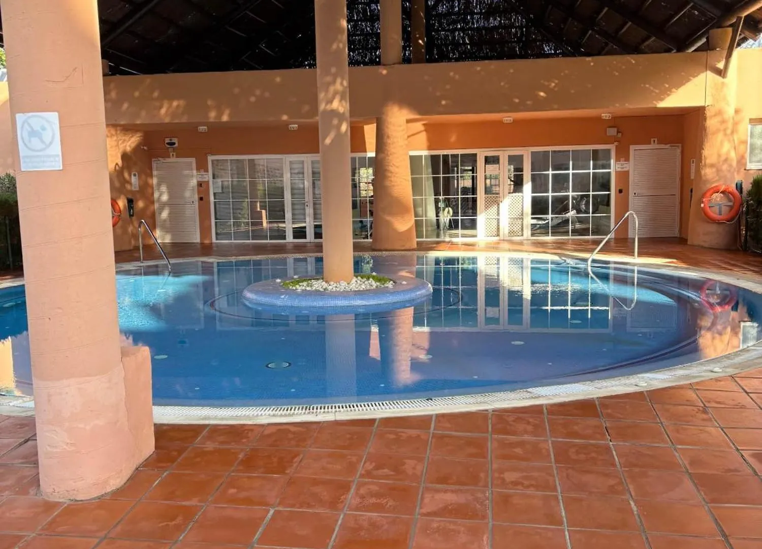 Modern 2 Bedroom Apartment - Hacienda Del Sol Estepona