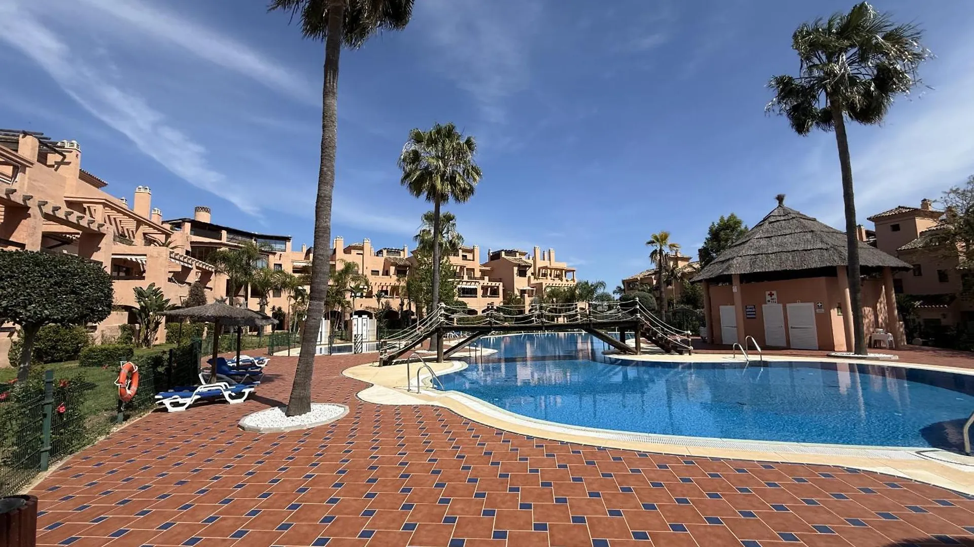 Modern 2 Bedroom Apartment - Hacienda Del Sol Estepona 0*,  Spain